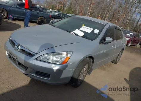 2007 Honda Accord 2.4 Se from USA, damaged, VIN 1HGCM56317A146008